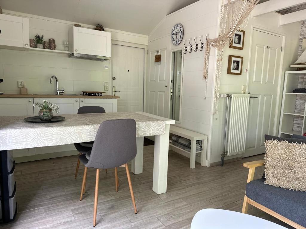 Coast Holiday Appartements Dirkshorn Екстер'єр фото